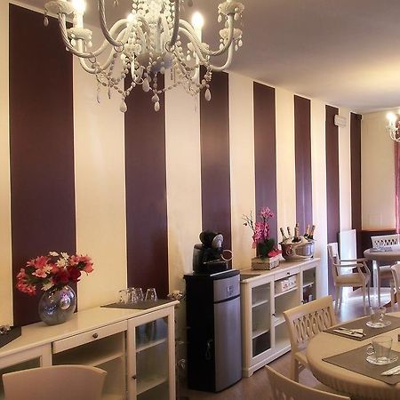 Hotel Due Spade Фиденца Екстериор снимка